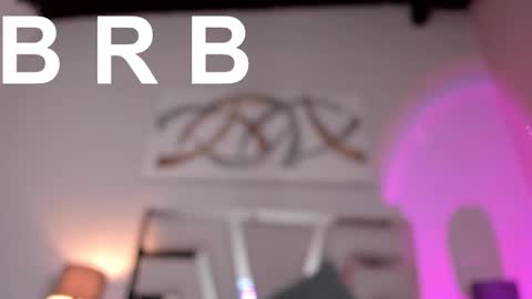 Snapshot of giselle_joness1 chatting on December 17, 2024, 2:22 pm Giselle online show from December 17, 2024, 2:22 pm