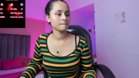 GISELLE ROLDAN online show from April 22, 2026, 2:07 pm