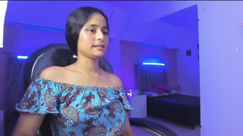 Snapshot of giselle_roldan chatting on May 24, 2026, 4:17 am GISELLE ROLDAN online show from May 24, 2026, 4:17 am