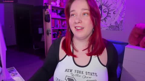 AlexaMillis online show from January 25, 2025, 9:04 pm