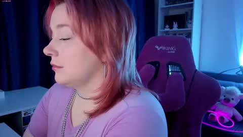 Snapshot of gitera_ chatting on June 12, 2026, 9:35 pm AlexaMillis online show from June 12, 2026, 9:35 pm
