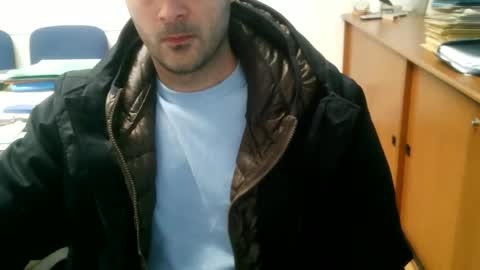 Snapshot of giuseppevai1 chatting on April 3, 2026, 4:05 pm giuseppevai1 online show from April 3, 2026, 4:05 pm
