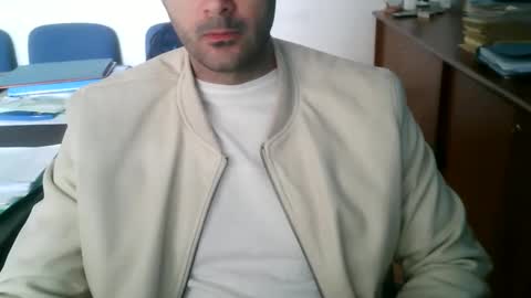 Snapshot of giuseppevai1 chatting on April 7, 2026, 7:42 am giuseppevai1 online show from April 7, 2026, 7:42 am