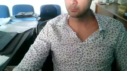 Snapshot of giuseppevai1 chatting on April 10, 2026, 2:55 pm giuseppevai1 online show from April 10, 2026, 2:55 pm