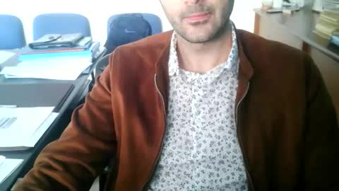 Snapshot of giuseppevai1 chatting on April 13, 2026, 7:14 am giuseppevai1 online show from April 13, 2026, 7:14 am