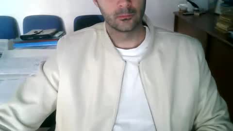 Snapshot of giuseppevai1 chatting on April 18, 2026, 8:07 am giuseppevai1 online show from April 18, 2026, 8:07 am