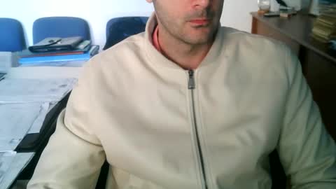 Snapshot of giuseppevai1 chatting on April 20, 2026, 7:33 am giuseppevai1 online show from April 20, 2026, 7:33 am