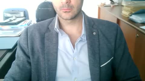 Snapshot of giuseppevai1 chatting on May 4, 2026, 8:10 am giuseppevai1 online show from May 4, 2026, 8:10 am