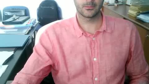 Snapshot of giuseppevai1 chatting on May 5, 2026, 10:23 am giuseppevai1 online show from May 5, 2026, 10:23 am
