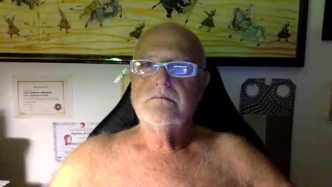 Snapshot of giutomma930394 chatting on May 31, 2026, 11:39 pm giutomma930394 online show from May 31, 2026, 11:39 pm