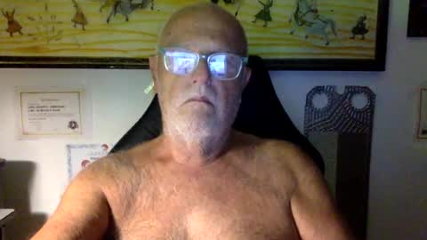 giutomma930394 online show from July 7, 2026, 7:18 pm