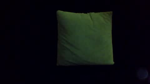 Snapshot of give_us_pleasure chatting on May 8, 2026, 8:08 am give_us_pleasure online show from May 8, 2026, 8:08 am