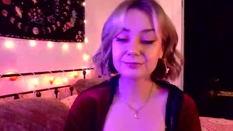 givemesweetdreams online show from October 27, 2025, 7:18 pm