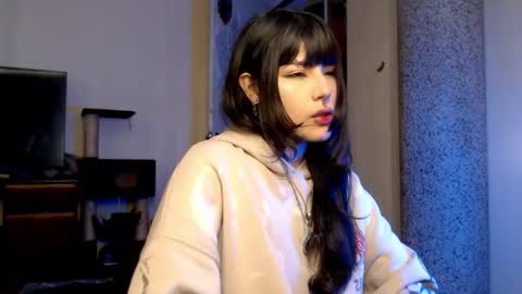 Snapshot of givenom chatting on November 17, 2025, 8:36 pm dirtyvenom online show from November 17, 2025, 8:36 pm