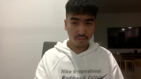 gjcg06 online show from March 16, 2026, 3:56 am