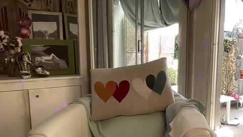 Snapshot of gl1tter_barbie chatting on September 19, 2025, 10:27 am Gl1tter Barbie online show from September 19, 2025, 10:27 am