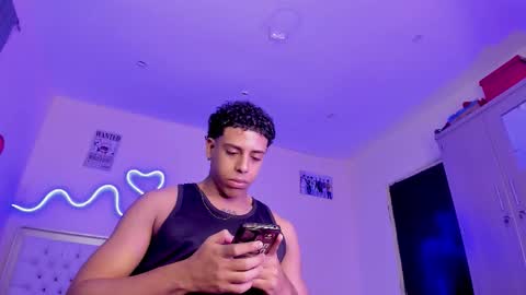 Snapshot of glader_guy chatting on November 17, 2025, 10:26 pm only for you bby online show from November 17, 2025, 10:26 pm