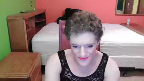 Snapshot of glamtransgoddess15 chatting on March 18, 2026, 10:24 pm glam trans goddess online show from March 18, 2026, 10:24 pm