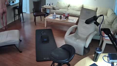 glennbitch online show from December 25, 2024, 2:23 pm