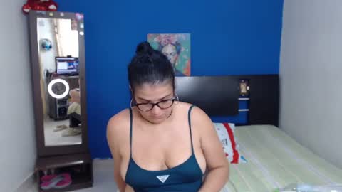 Snapshot of glennddastar chatting on July 5, 2026, 9:55 pm GlennddaStar online show from July 5, 2026, 9:55 pm