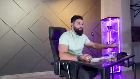 Matthew .. for short call me Matt online show from February 26, 2025, 2:37 am