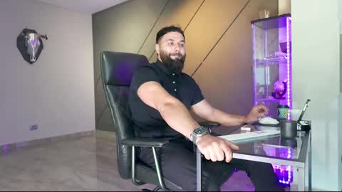 Matthew .. for short call me Matt online show from March 8, 2025, 12:09 pm