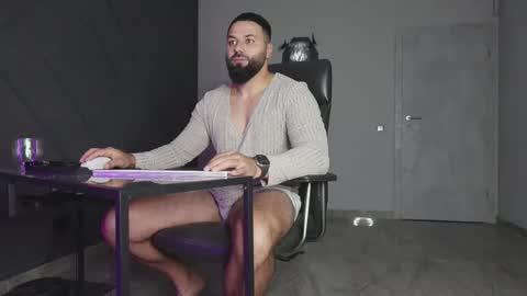 Matthew .. for short call me Matt online show from October 17, 2025, 6:32 pm