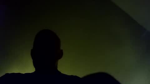 Snapshot of glizzy4u chatting on November 3, 2025, 11:33 am glizzy4u online show from November 3, 2025, 11:33 am