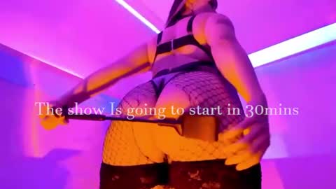 Mimi online show from July 7, 2026, 5:39 pm