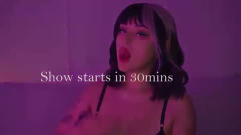 Mimi online show from July 29, 2026, 6:39 pm