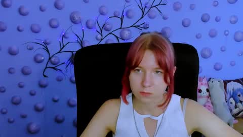 Snapshot of gloria_bubble chatting on May 6, 2026, 8:25 pm your dream online show from May 6, 2026, 8:25 pm