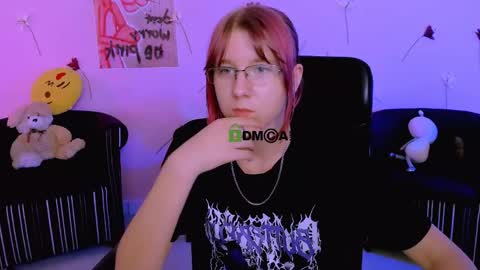 Snapshot of gloria_bubble chatting on May 7, 2026, 7:19 pm your dream online show from May 7, 2026, 7:19 pm