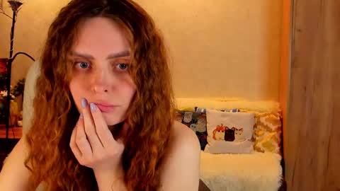 Gloria Wood online show from March 4, 2025, 10:27 pm