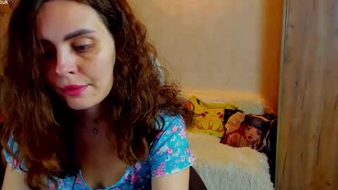 Gloria Wood online show from November 1, 2025, 4:09 pm