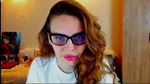 Gloria Wood online show from July 11, 2026, 7:27 pm