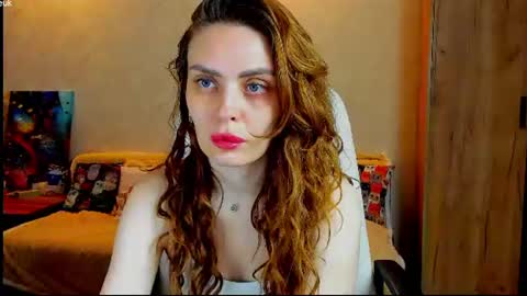 Gloria Wood online show from July 22, 2026, 9:28 pm