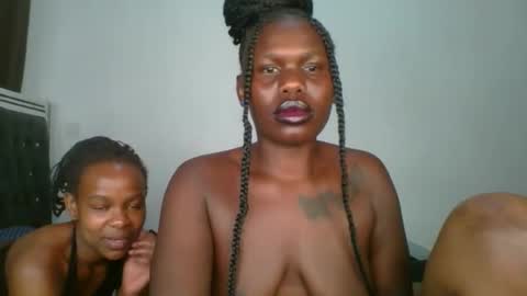 glossybabe77 online show from March 7, 2026, 9:23 pm