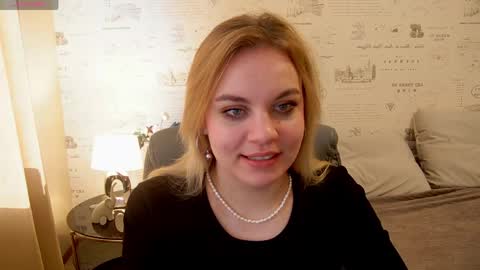 Snapshot of glow_margo chatting on June 2, 2026, 12:56 am Margo online show from June 2, 2026, 12:56 am