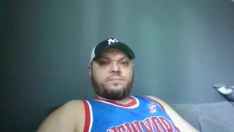 Snapshot of glusgan chatting on March 6, 2025, 7:14 am Your boy online show from March 6, 2025, 7:14 am