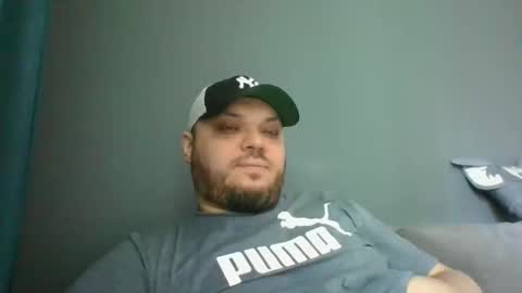 Snapshot of glusgan chatting on March 7, 2025, 8:34 am Your boy online show from March 7, 2025, 8:34 am