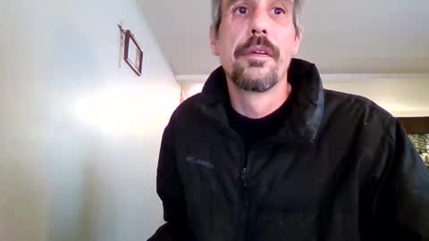 Snapshot of gmang4242 chatting on March 7, 2026, 5:32 pm gmang4242 online show from March 7, 2026, 5:32 pm