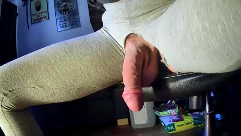 gnaatsch online show from March 1, 2025, 3:49 pm