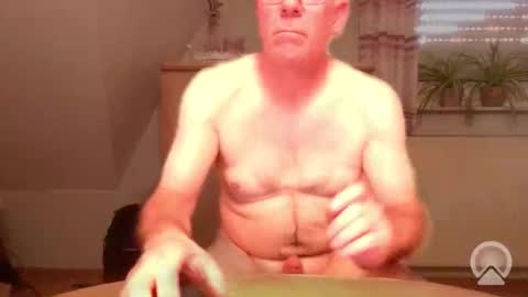 gngh1969 online show from May 28, 2026, 6:49 pm