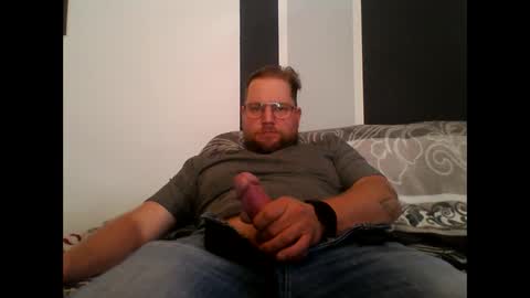 gnik_labinnah online show from September 16, 2025, 12:50 pm