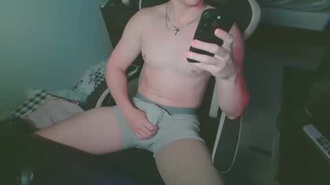 Snapshot of gnr_xxx chatting on November 28, 2025, 5:43 am G online show from November 28, 2025, 5:43 am