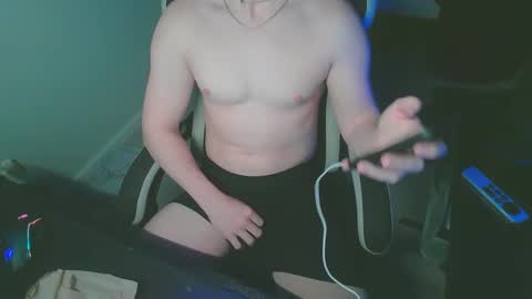 Snapshot of gnr_xxx chatting on December 15, 2025, 5:44 am G online show from December 15, 2025, 5:44 am