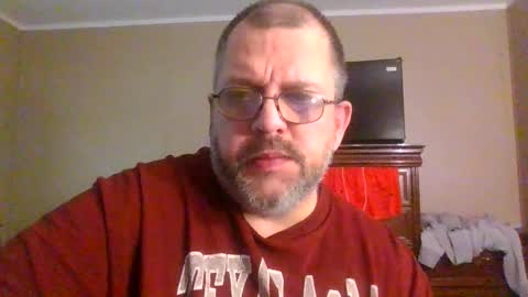 Snapshot of gobey33 chatting on May 3, 2026, 12:22 pm IDKIDCIDGAF online show from May 3, 2026, 12:22 pm