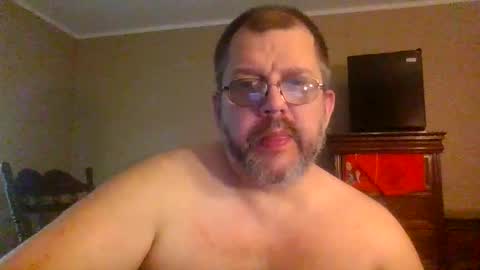 Snapshot of gobey33 chatting on May 27, 2026, 8:06 pm IDKIDCIDGAF online show from May 27, 2026, 8:06 pm