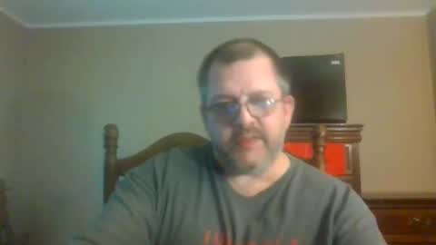 Snapshot of gobey33 chatting on June 9, 2026, 2:17 pm IDKIDCIDGAF online show from June 9, 2026, 2:17 pm