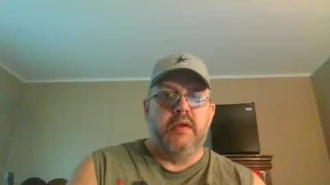 Snapshot of gobey33 chatting on June 28, 2026, 5:41 pm IDKIDCIDGAF online show from June 28, 2026, 5:41 pm